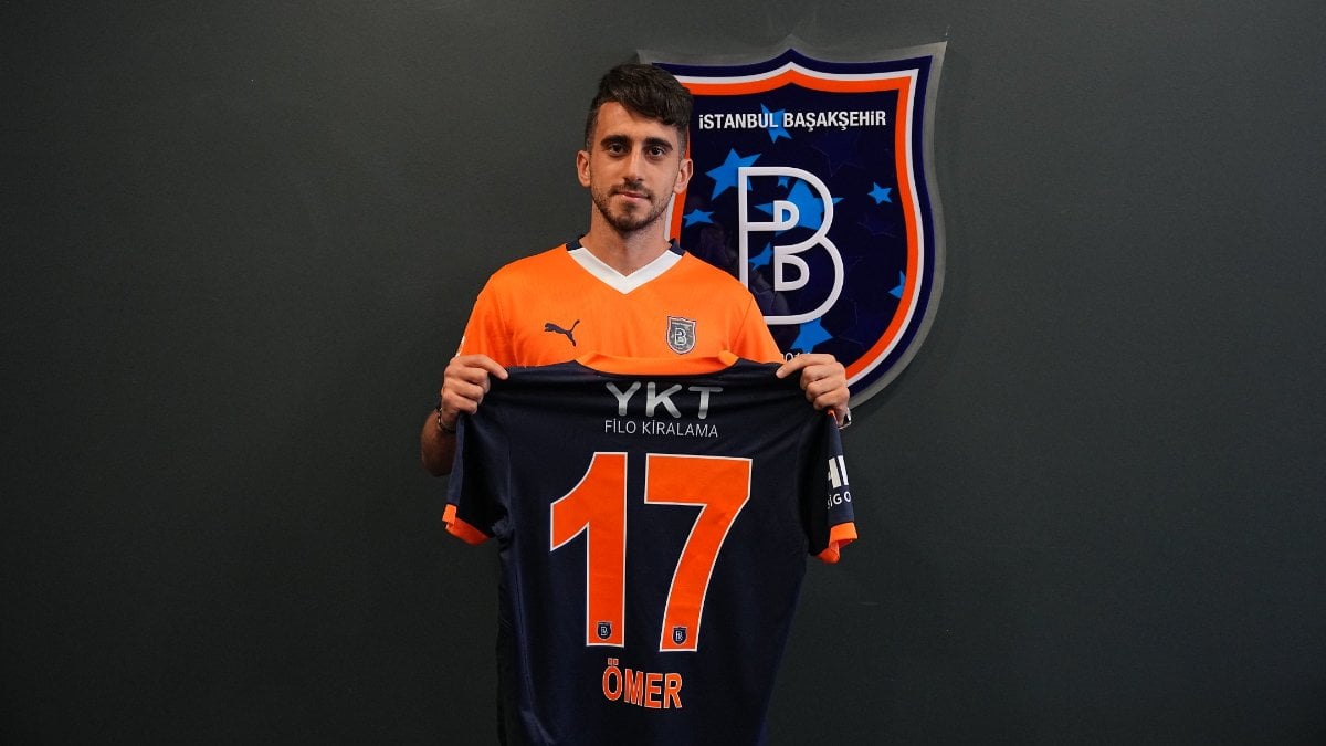 Başakşehir, Ömer Faruk Beyaz’ı transfer etti